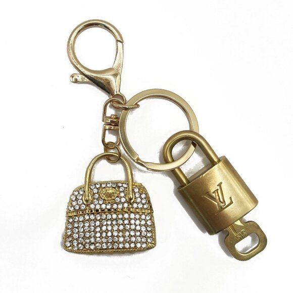 Authentic Louis Vuitton Lock & Key with Bag Purse Charm Keychain Key Charm Chain - Picture 2 of 4